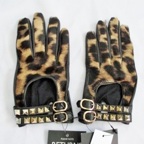 Valentino Garavani Accessories - SOLD NEW NWT VALENTINO GARAVANI LEOPARD Silk Glove